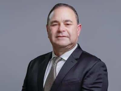 httpsresources.diariolibre.comimages20260106crop-w708-h472-quien-es-oliverio-espaillat-nuevo-ministro-de-agricultura-d7ace218-focus-min0.02-0.35-400-300