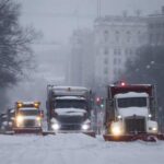 EE. UU: La tormenta de Hielo y Nieve: Impactos en dos tercios del Territorio Estadounidense httpsresources.diariolibre.comimages20260125tormenta-de-hielo-y-nieve-en-eeuu-deja-mas-de-un-millon-sin-electric-a417854f-focus-0-0-400-300