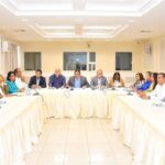 EL PRESIDENTE: - Original: Estancamiento legislativo y ausencia del Gobierno marcan la falta de avances en la reforma a la Ley de Seguridad Social httpsresources.diariolibre.comimages20260127la-seguridad-social-no-se-reforma-a-pesar-de-promesas-del-presidente-dceaa966-focus-0-0-400-300