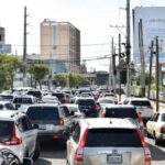 SANTIAGO: Semáforos fuera de servicio causan caos vial en Santiago de los Caballeros httpsresources.diariolibre.comimages20260223blackout-nacional-causa-caos-vial-en-santiago-975b4db2-focus-0-0-400-300