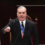 SENASA: Luis Abinader: Ningún Funcionario estará Exento de la Justicia por Corrupción httpsresources.diariolibre.comimages20260227abinader-advierte-caso-senasa-llegara-hasta-las-ultimas-consecuencias-7475c4d6-focus-min0.01-0.39-400-300