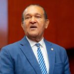 httpsresources.diariolibre.comimages20260318antonio-marte-denuncio-cobros-a-haitianos-en-operativos-migratorios-b40a1086-focus-0-0-400-300-14