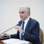 httpsresources.diariolibre.comimages20260318luis-miguel-de-camps-impulsa-estrategia-de-educacion-digital-97c03d14-focus-0-0-400-300-2