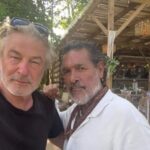 Alec Baldwin Disfruta de Semana Santa en República... httpsresources.diariolibre.comimages20260402alec-baldwin-disfruta-de-semana-santa-en-las-terrenas-b04f3280-focus-0-0-400-300